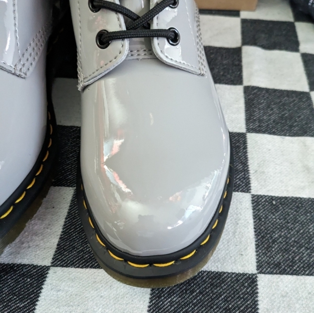 Doc Martens Boots Womens 11 Zinc Grey Patent Leather 1460 Women 112025 - Picture 6 of 10